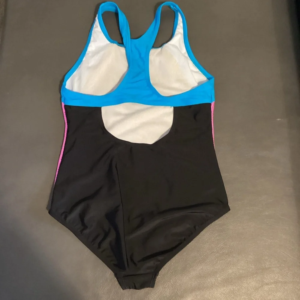 NWOT Girls Solid Mesh One Piece Speedo Size 16 Swimsuit‎